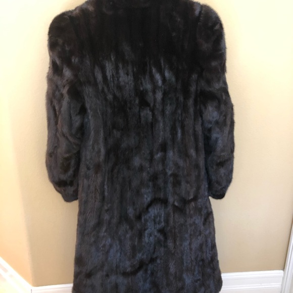 Mink coat size Small Petite preowed price firm - Picture 4 of 8